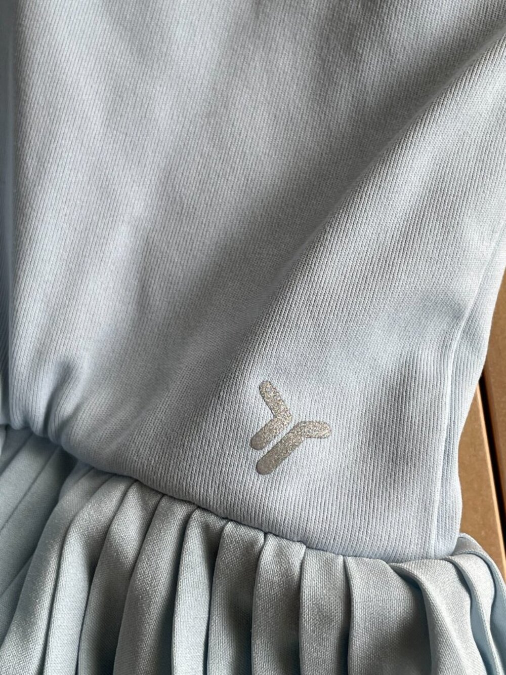 Entire Closet $5! Old Navy Girls PowerSoft Micro-Pleated Athletic Dress - Picture 7 of 11